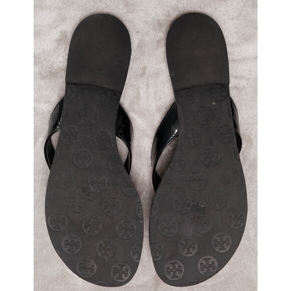 Tory Burch Thora Black Patent Leather Thong Sandals Womens Size 9 Silver Logo - Picture 5 of 16